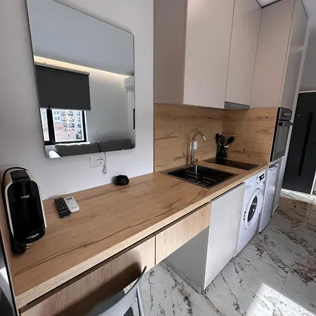 Matisse No27 - Center With Parking *