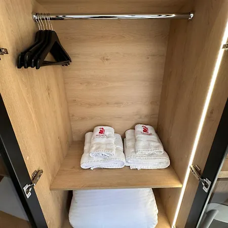 公寓 Matisse No27 - Center With Parking 地拉那